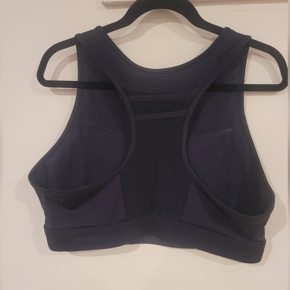 Fabletics Athletics Club Black Sports Top - Picture 2 of 2
